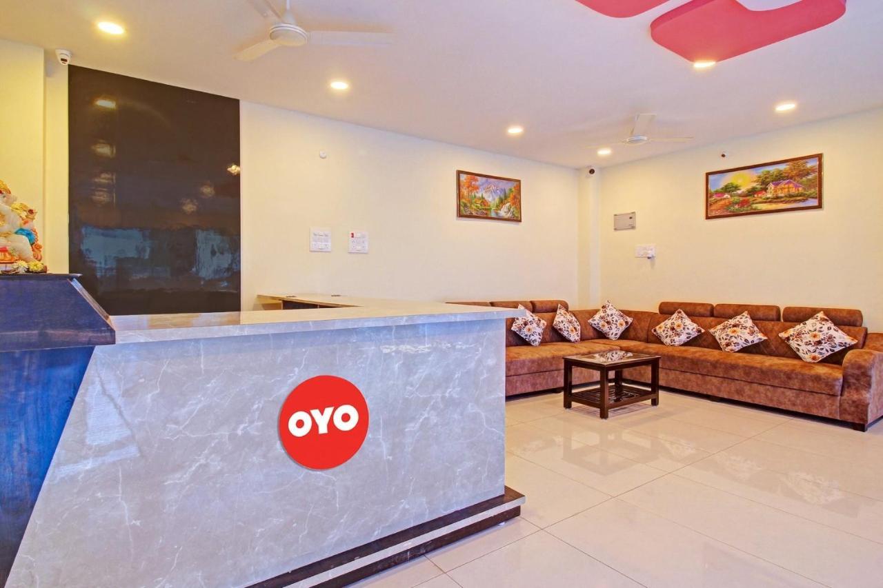 Super Hotel O Lakshmi Royal Inn Warangal Exterior foto